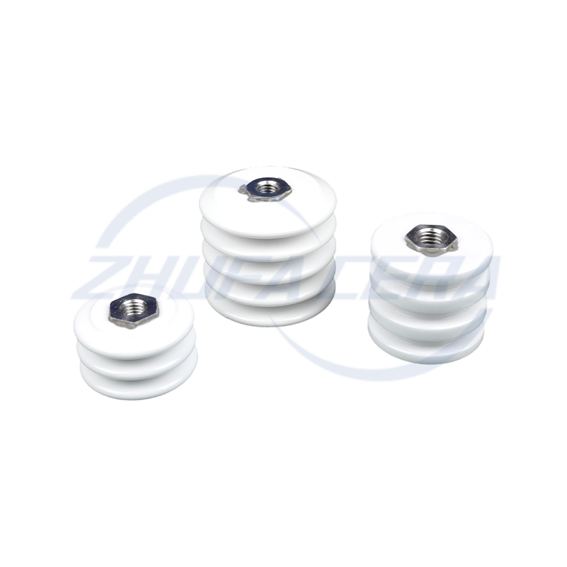 Inslitheoir ceirmeach alúmana