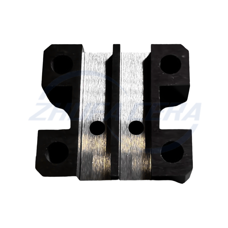 Páirteanna struchtúracha ceirmeacha chomhdhúile sileacain