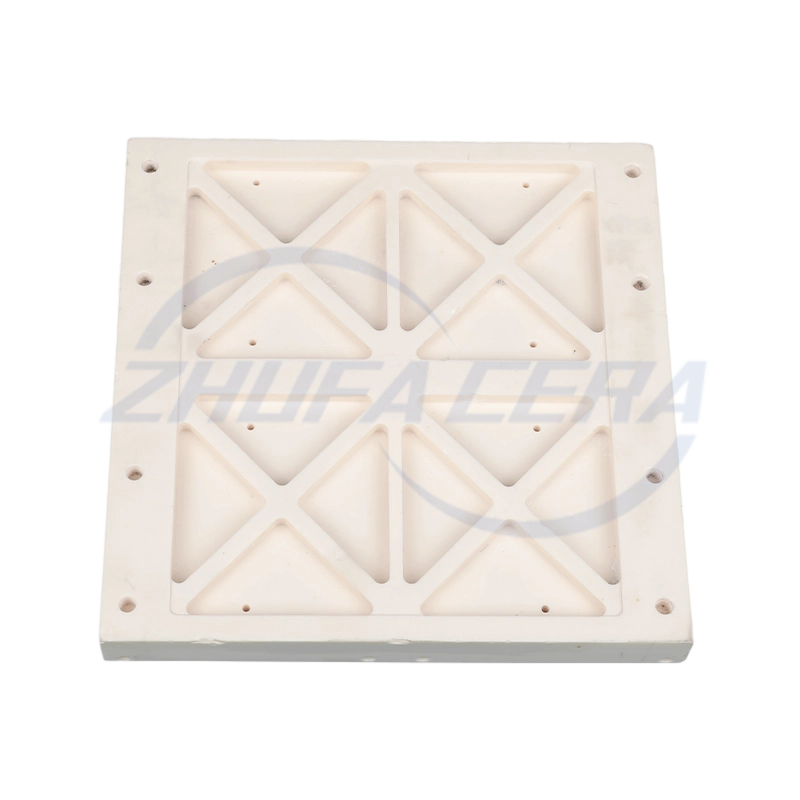 Múnla ceirmeach alúmana