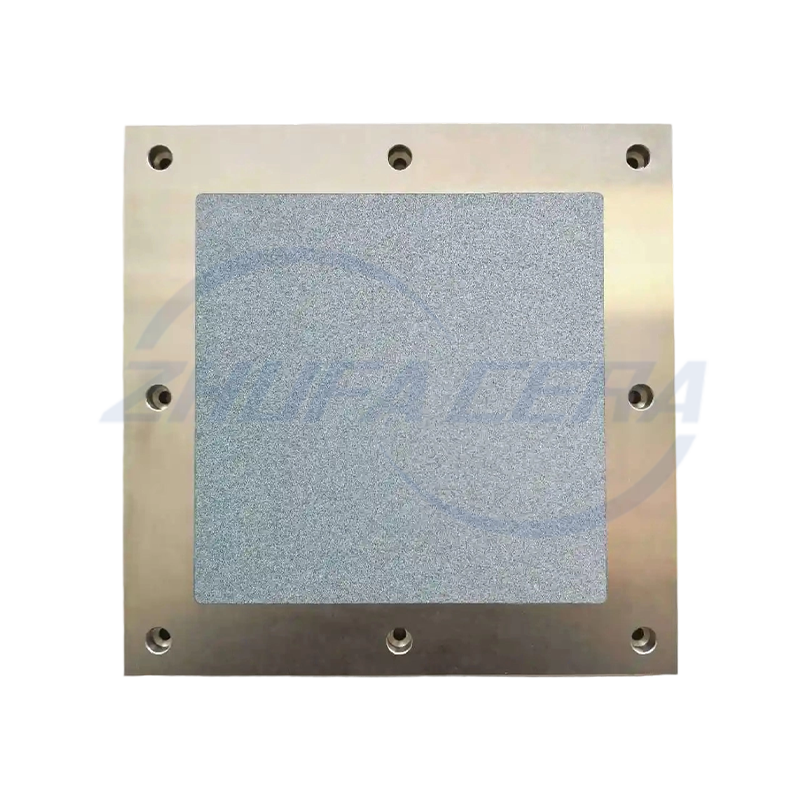 Cupán súchán microporous ceirmeach alúmana