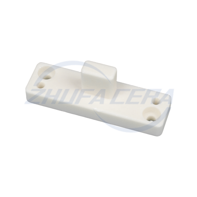 Innealra ceirmeach Alúmana agus páirteanna trealaimh