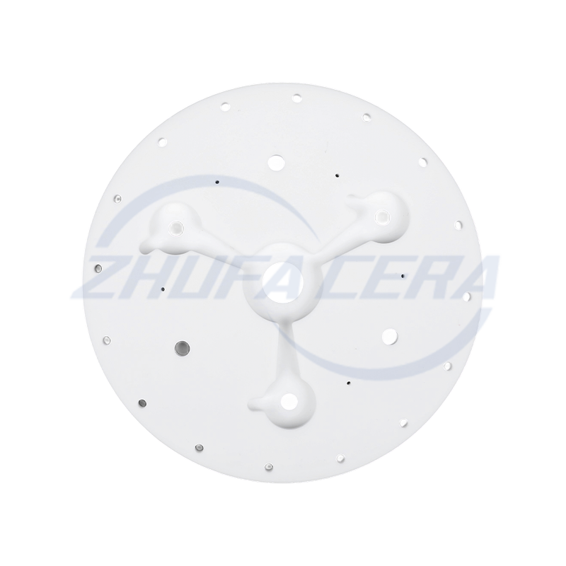 Flange ceirmeach alúmana